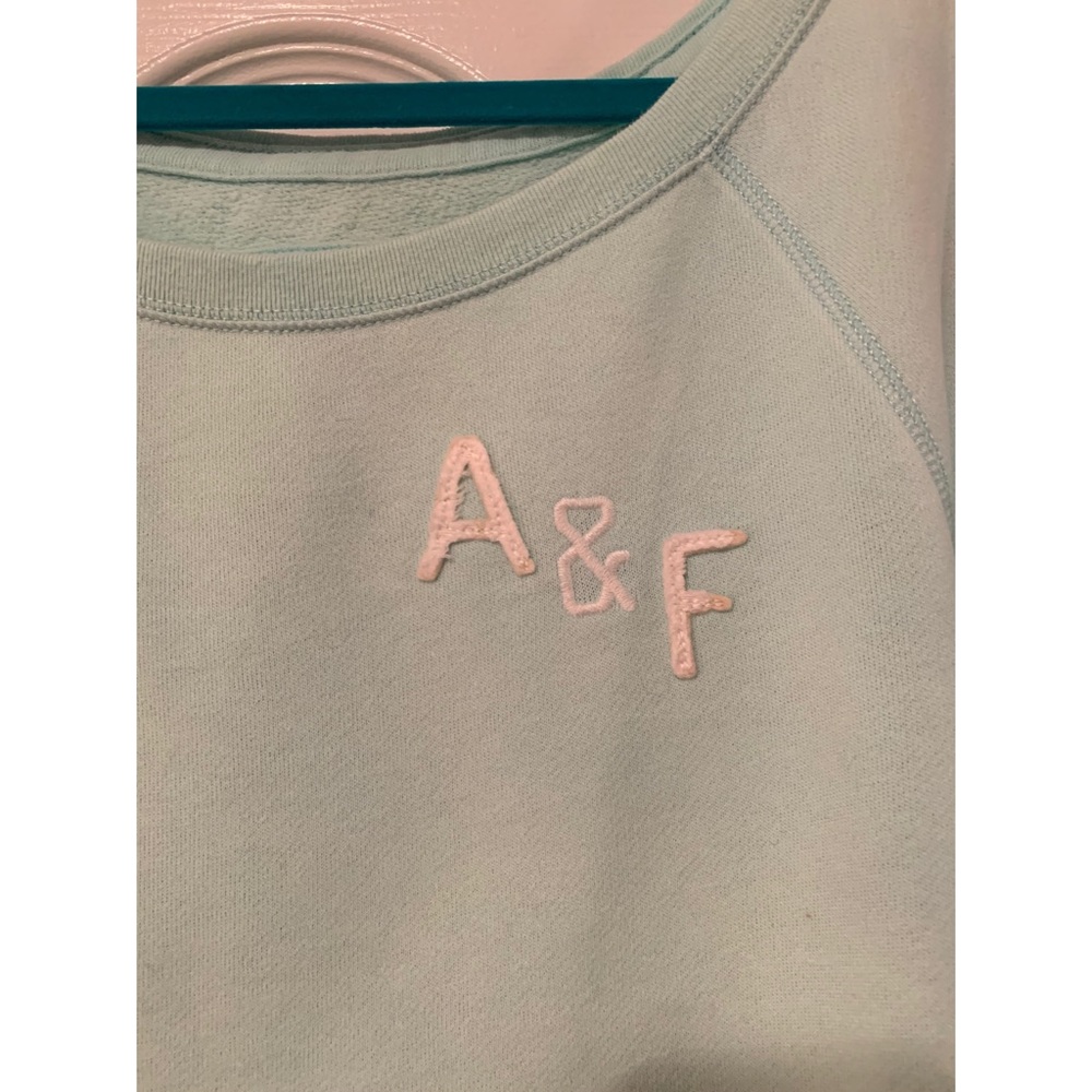 Abercrombie & Fitch blue cozy sweatshirt - Picture 2 of 4